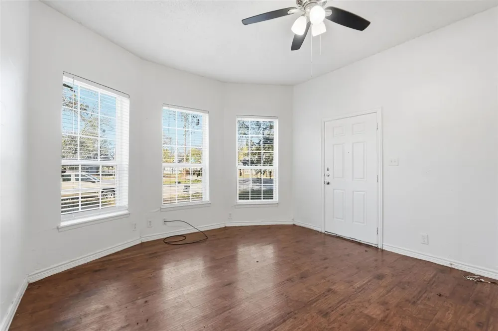 900 W Morgan Street Denison, TX 75020