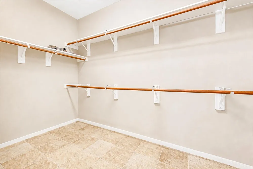 14009 Hollow Canyon Lane Rosharon, TX 77583