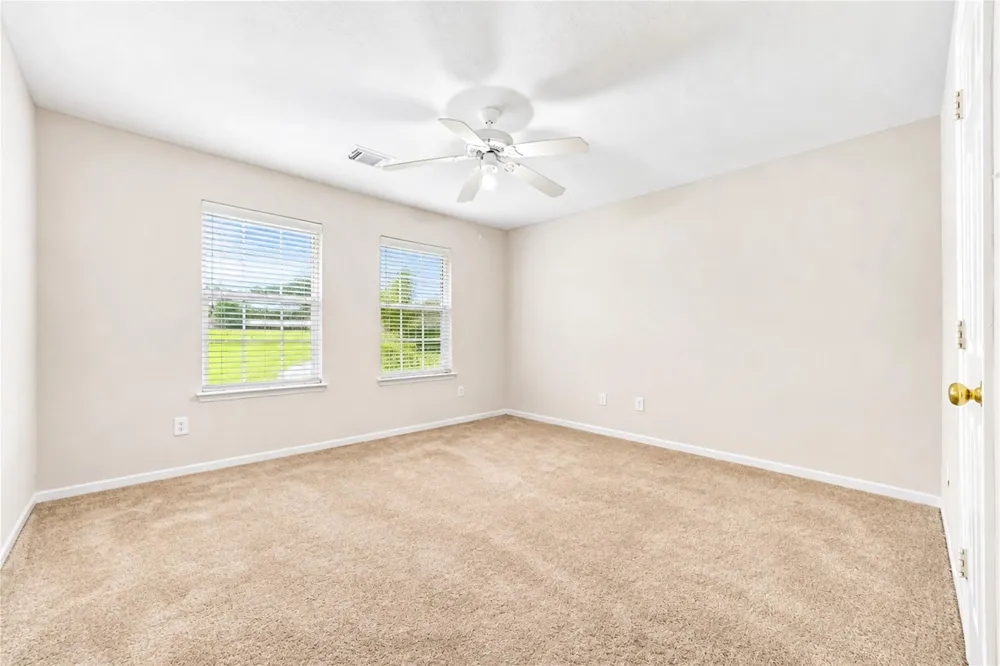 14009 Hollow Canyon Lane Rosharon, TX 77583