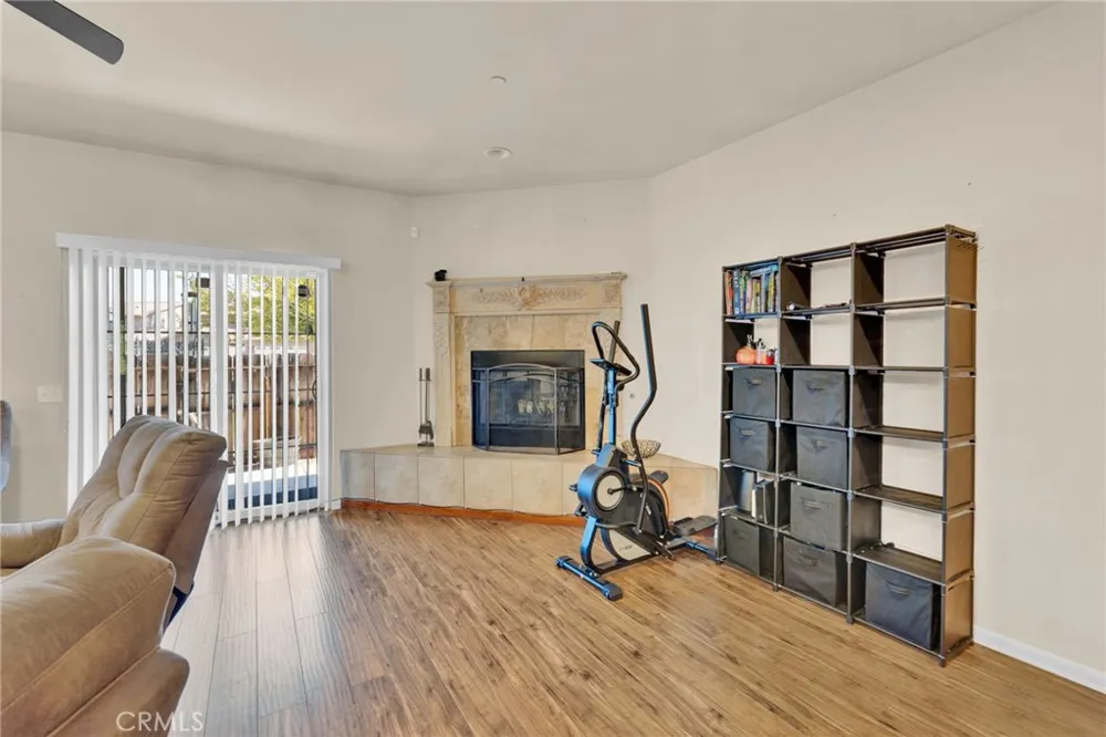 14104 Kiowa Road Apple Valley, CA 92307