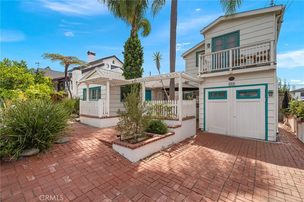 609 Seaview Street Laguna Beach, CA 92651