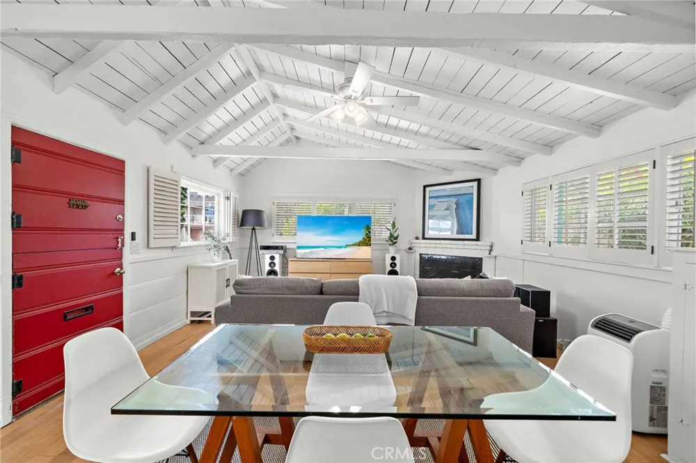 609 Seaview Street Laguna Beach, CA 92651
