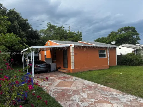 1361 NW 53rd St