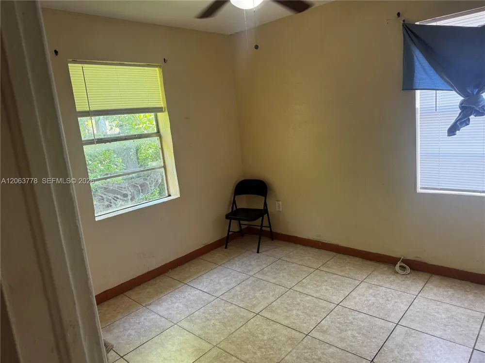 1361 NW 53rd St Miami, FL 33142