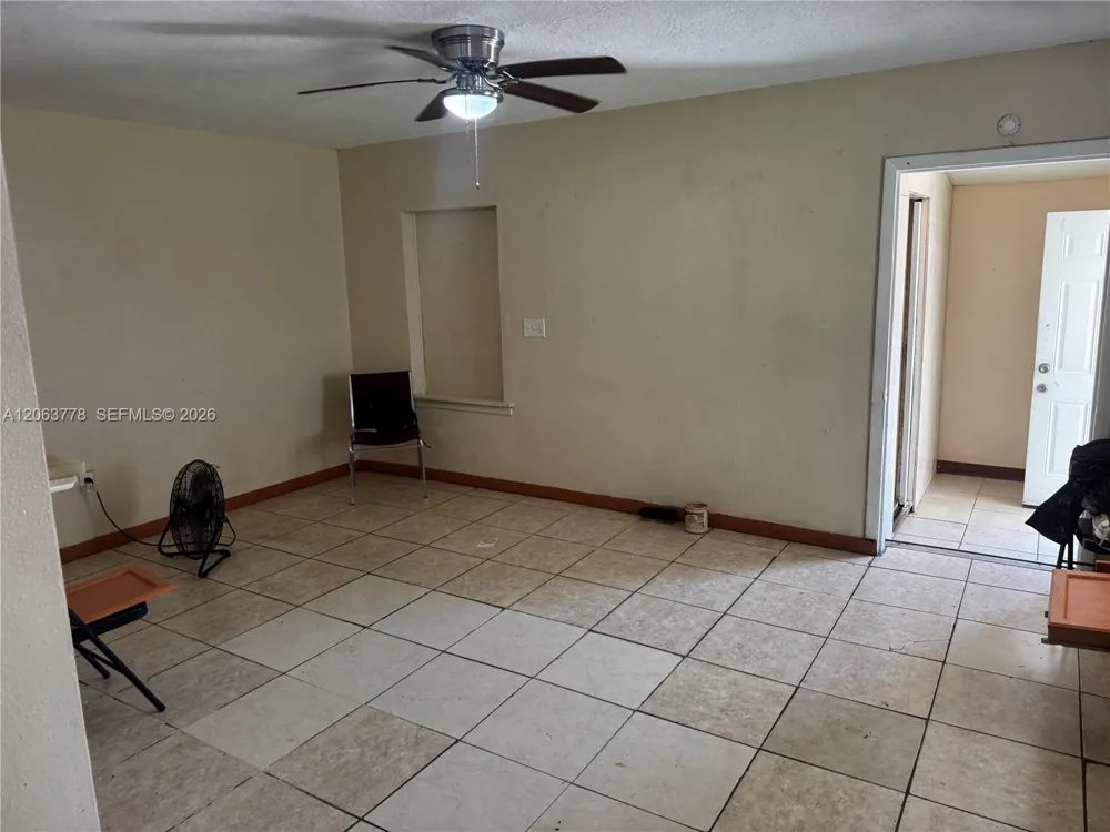 1361 NW 53rd St Miami, FL 33142