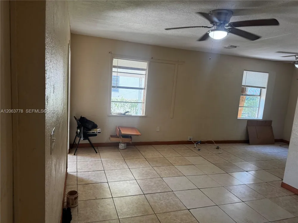 1361 NW 53rd St Miami, FL 33142