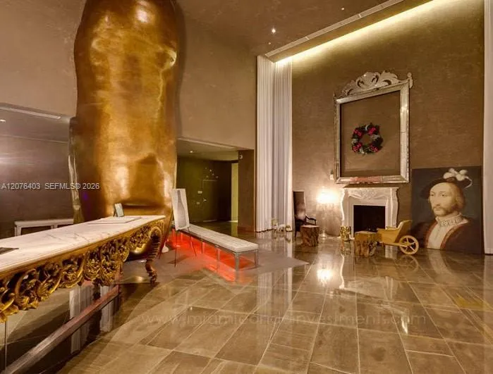 485 Brickell Ave #2807 Miami, FL 33131