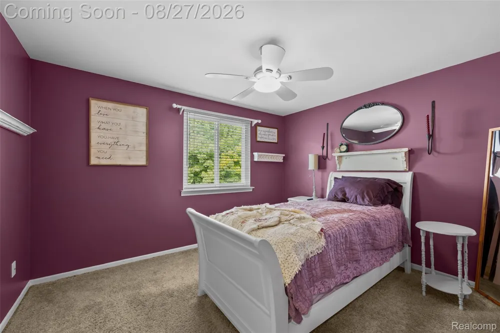 795 Vivian Lane Oxford Charter Township, MI 48371