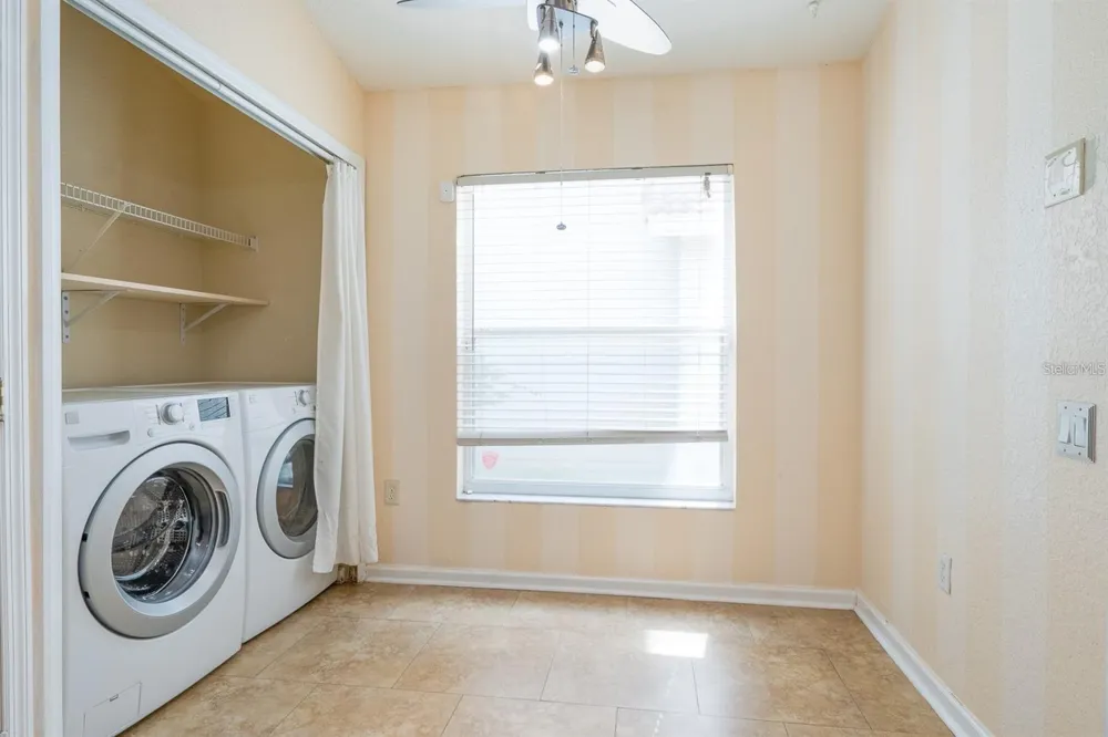 5897 BUFORD STREET Orlando, FL 32835