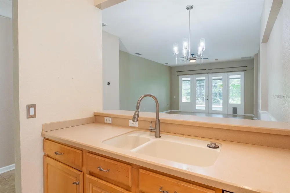 5897 BUFORD STREET Orlando, FL 32835