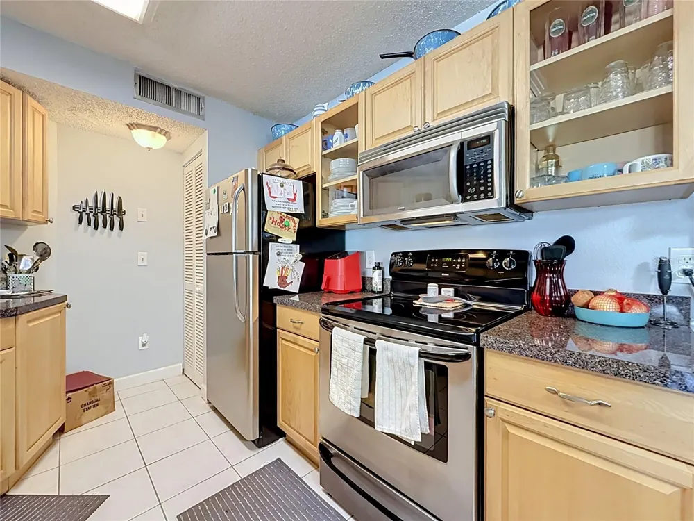 1550 S BELCHER ROAD #214 Clearwater, FL 33764