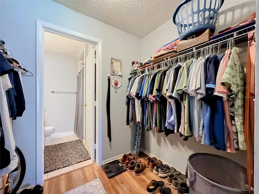 1550 S BELCHER ROAD #214 Clearwater, FL 33764