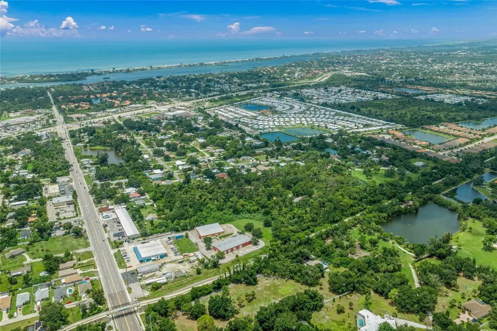 TWIN LAKES AVENUE #B1 Nokomis, FL 34275