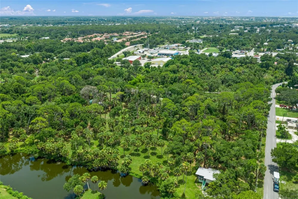 TWIN LAKES AVENUE #B1 Nokomis, FL 34275