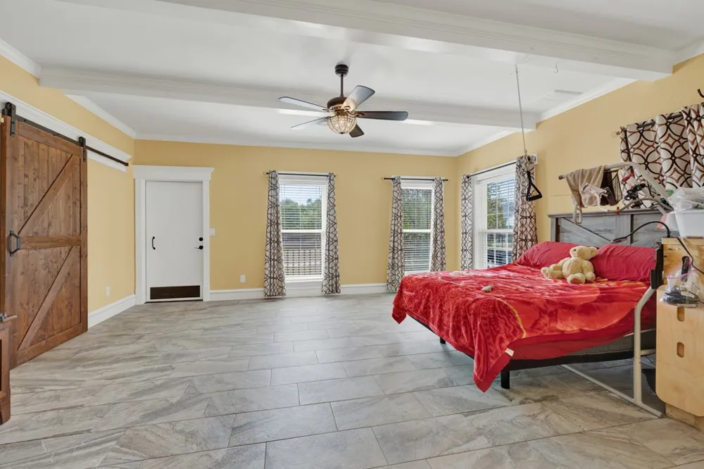 204 Falling Hills New Braunfels, TX 78132