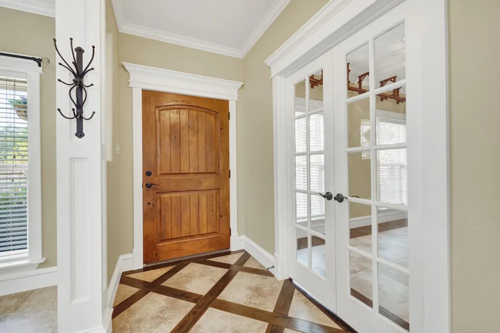 204 Falling Hills New Braunfels, TX 78132