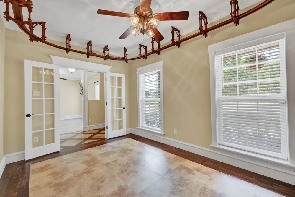 204 Falling Hills New Braunfels, TX 78132
