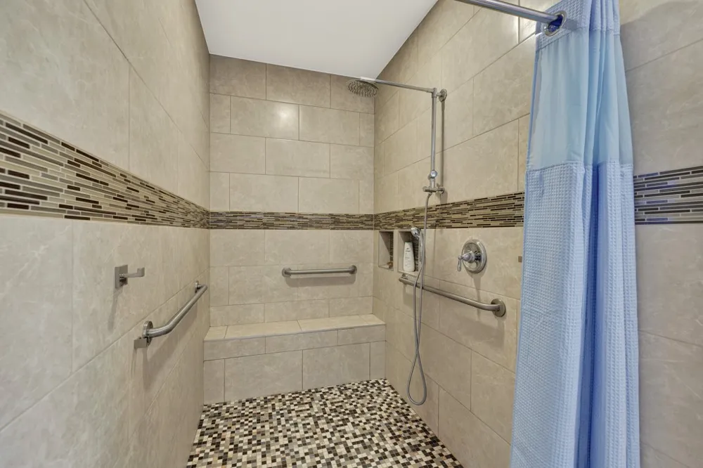 204 Falling Hills New Braunfels, TX 78132