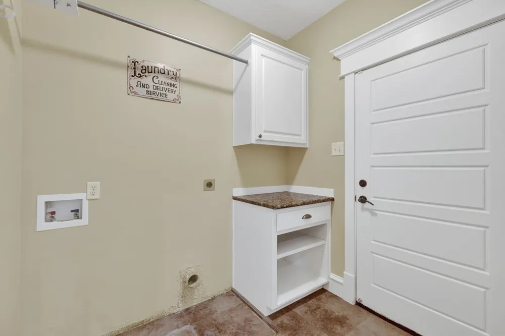 204 Falling Hills New Braunfels, TX 78132