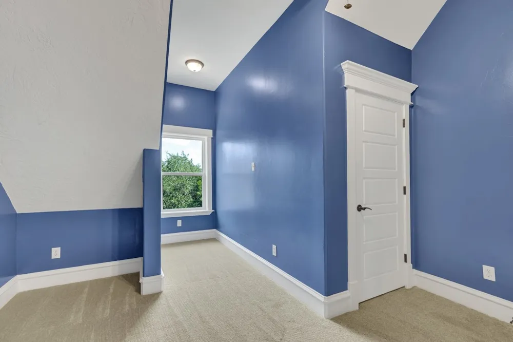204 Falling Hills New Braunfels, TX 78132
