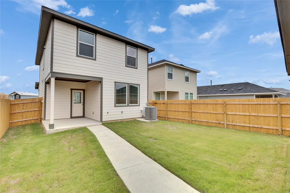 304 Azua Path Bastrop, TX 78602