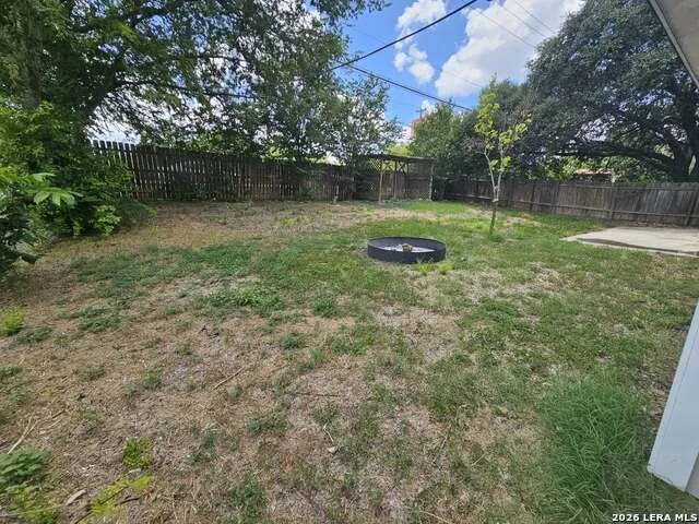 11057 White Sands Live Oak, TX 78233