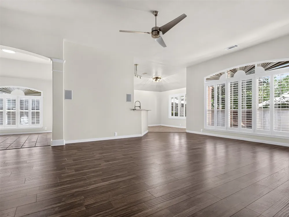 1049 Broken Spoke Drive Little Elm, TX 75068
