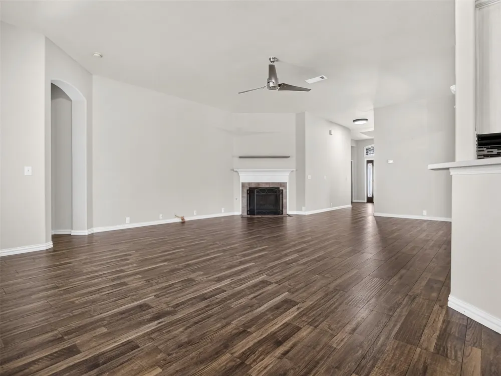 1049 Broken Spoke Drive Little Elm, TX 75068