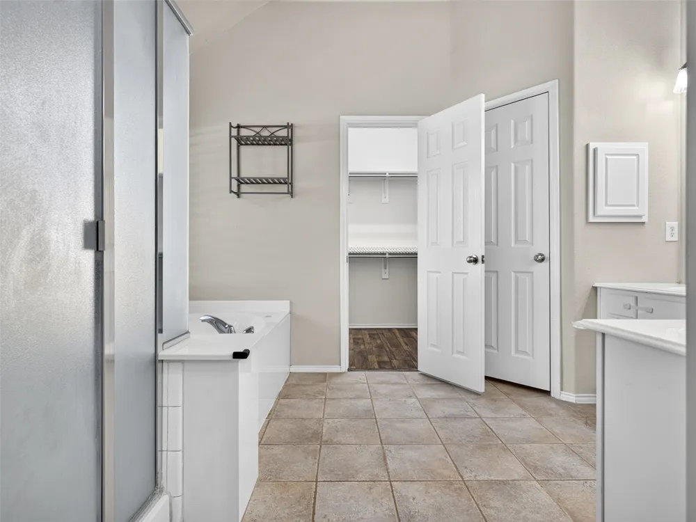 1049 Broken Spoke Drive Little Elm, TX 75068