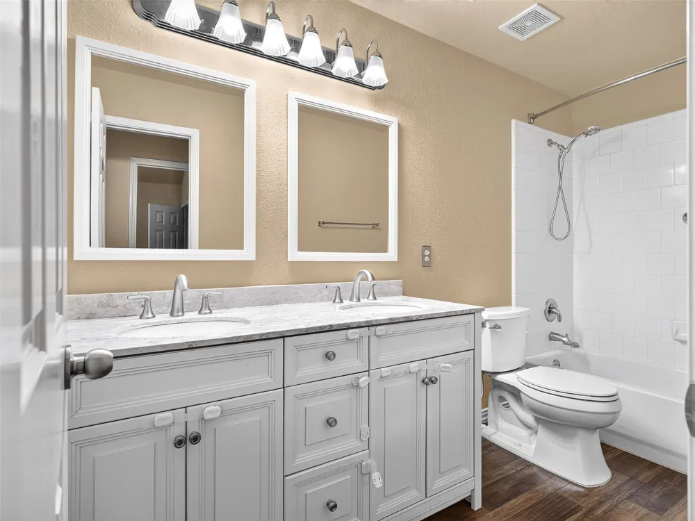 1049 Broken Spoke Drive Little Elm, TX 75068