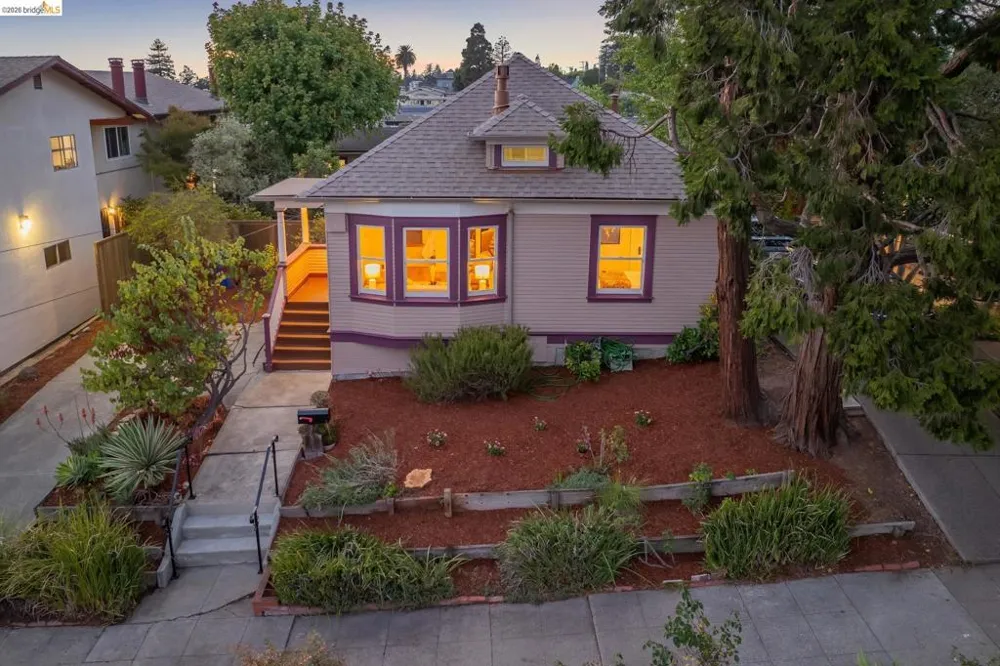 3621 Rhoda Ave Oakland, CA 94602