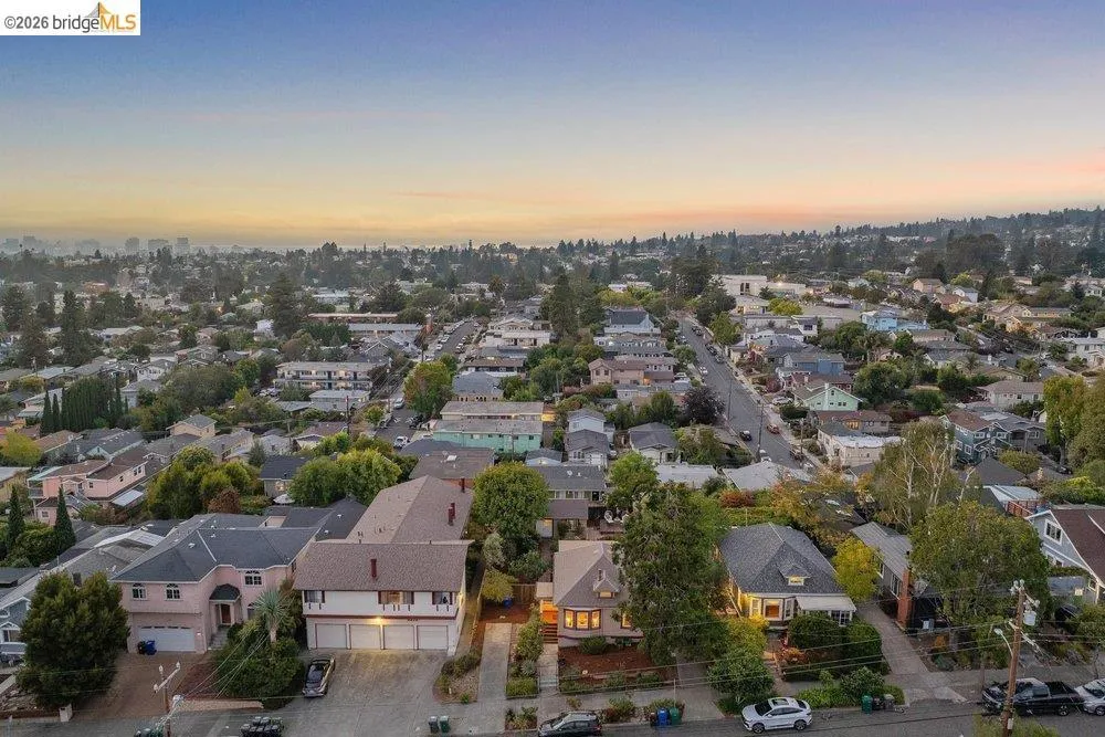 3621 Rhoda Ave Oakland, CA 94602