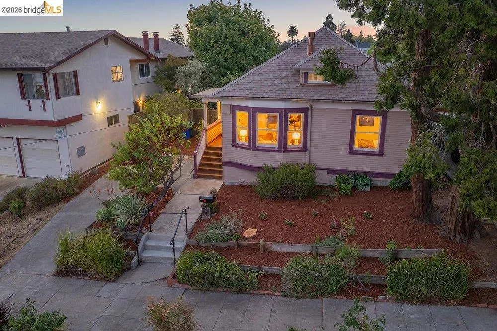 3621 Rhoda Ave Oakland, CA 94602