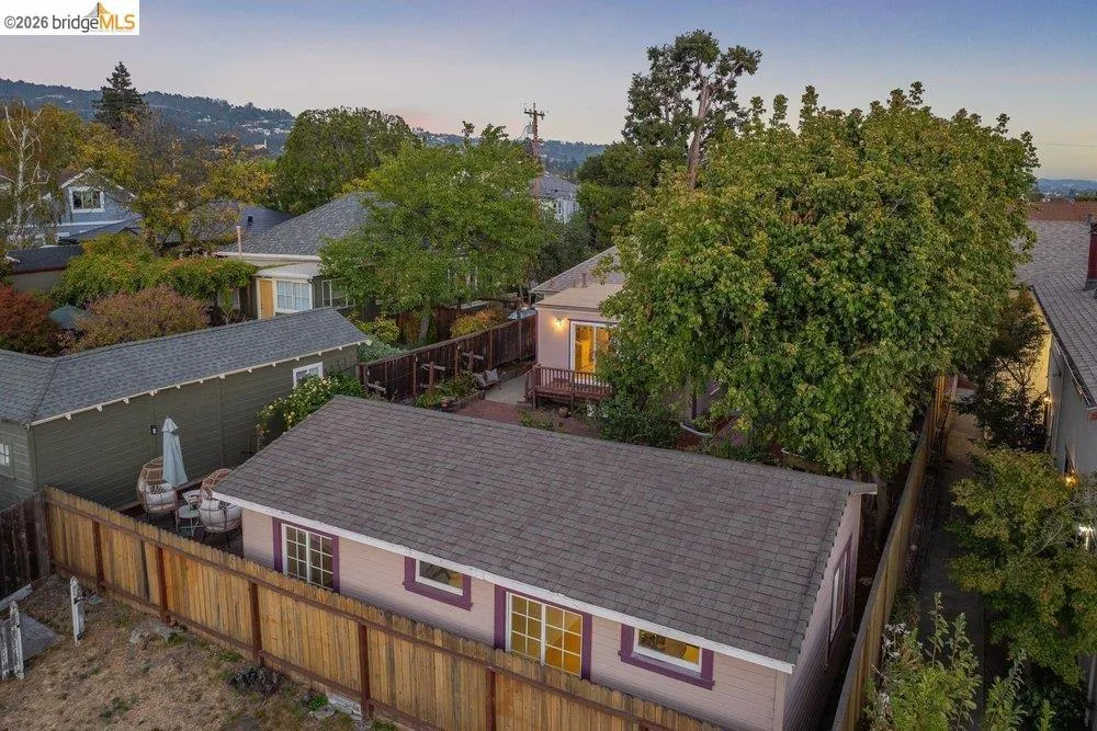 3621 Rhoda Ave Oakland, CA 94602