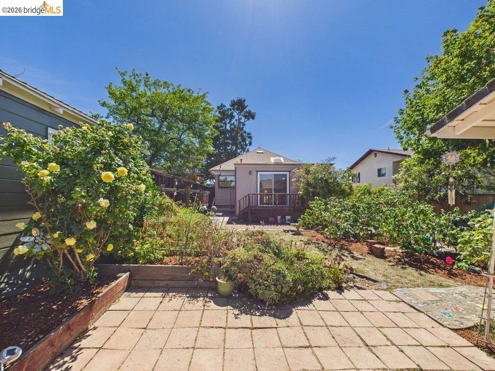 3621 Rhoda Ave Oakland, CA 94602