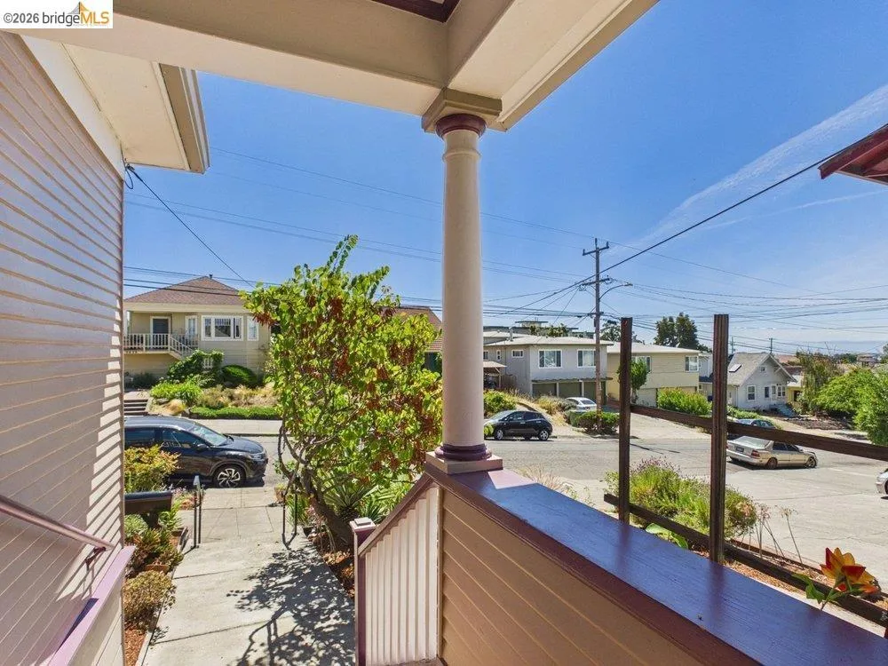 3621 Rhoda Ave Oakland, CA 94602