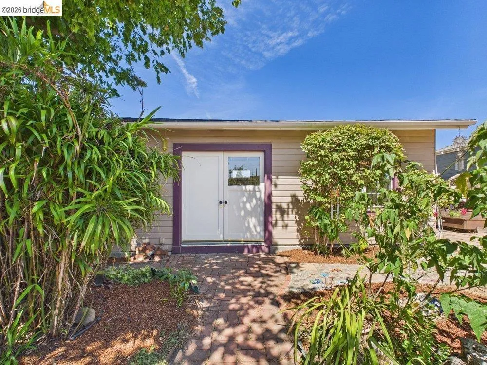 3621 Rhoda Ave Oakland, CA 94602