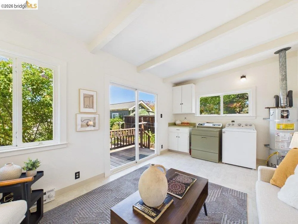 3621 Rhoda Ave Oakland, CA 94602