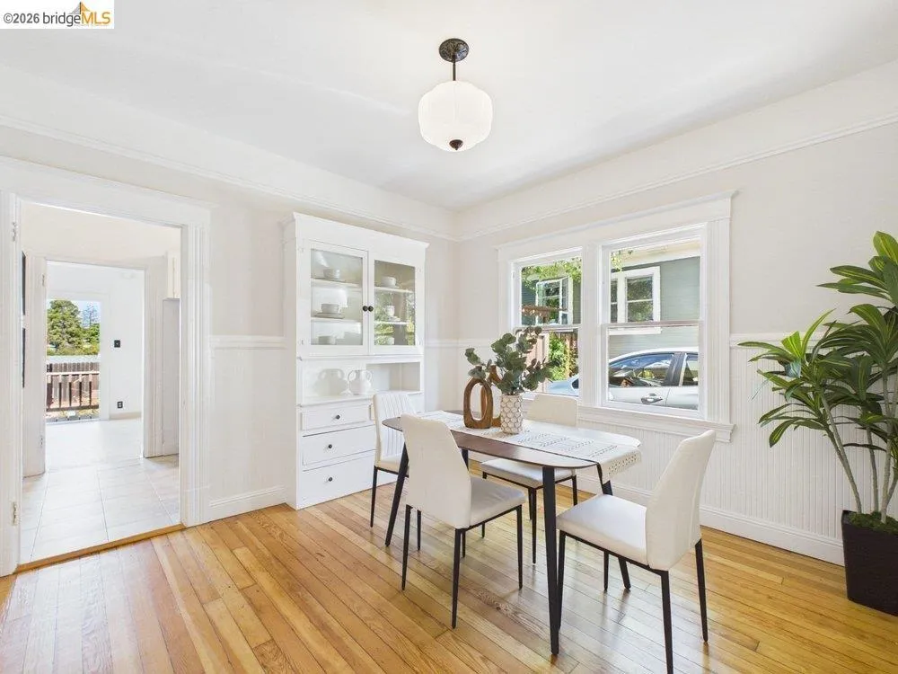 3621 Rhoda Ave Oakland, CA 94602