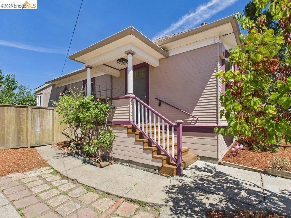 3621 Rhoda Ave Oakland, CA 94602