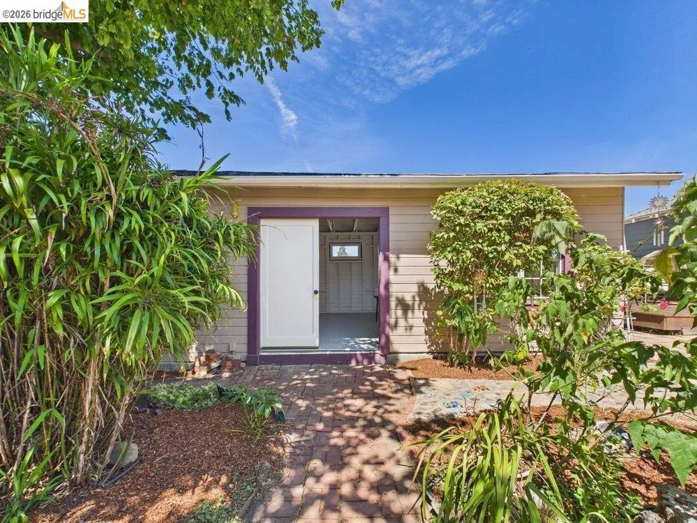3621 Rhoda Ave Oakland, CA 94602