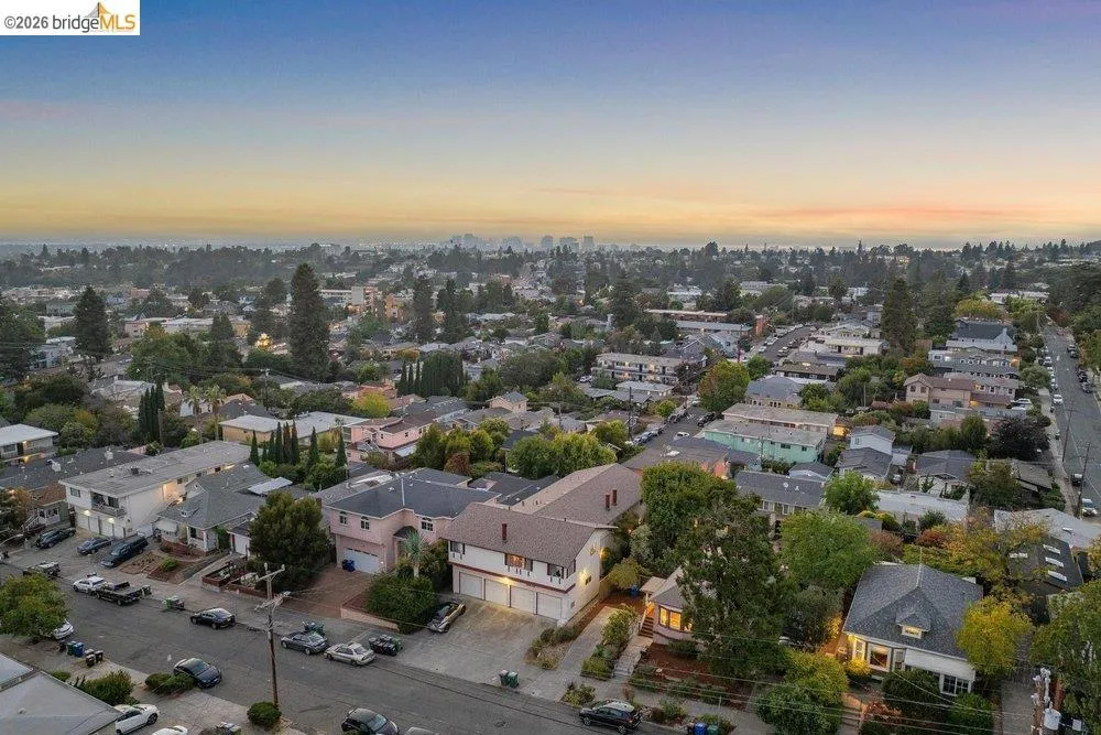 3621 Rhoda Ave Oakland, CA 94602
