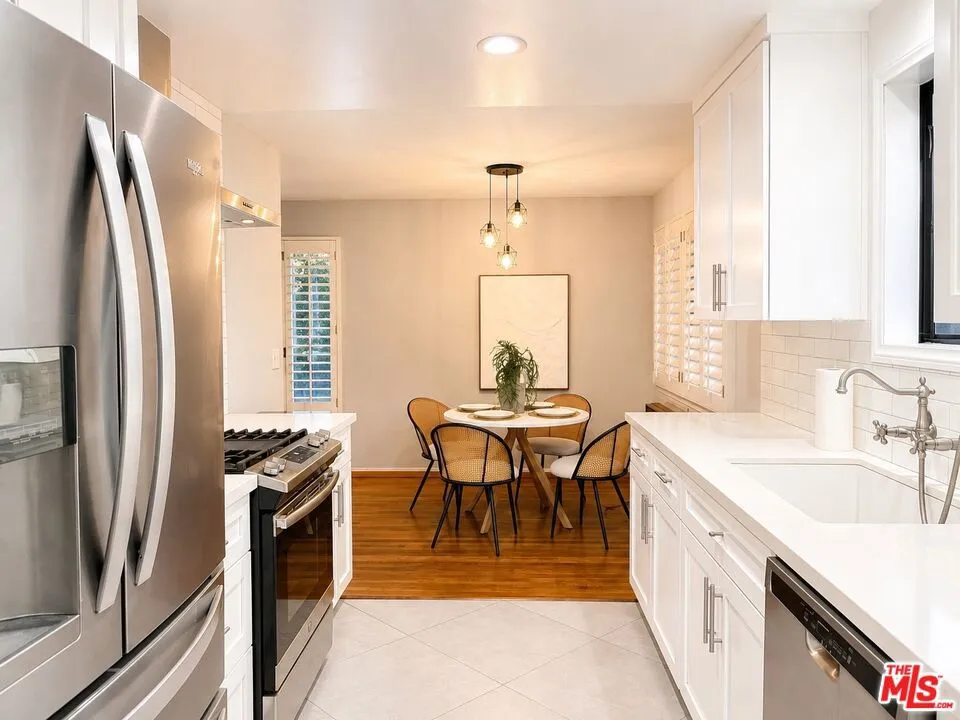20726 Belshire Avenue Lakewood, CA 90715