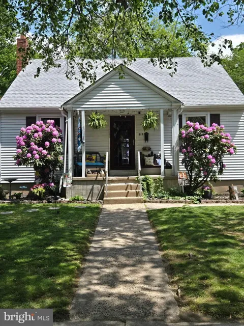 217 ELM AVENUE