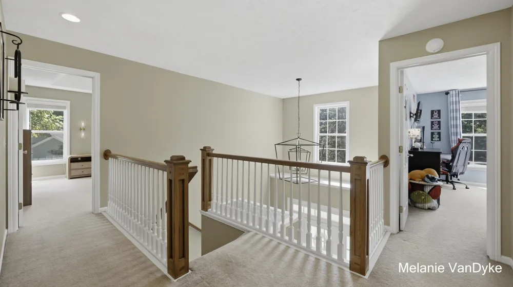5133 Brownstone Drive NE Rockford, MI 49341