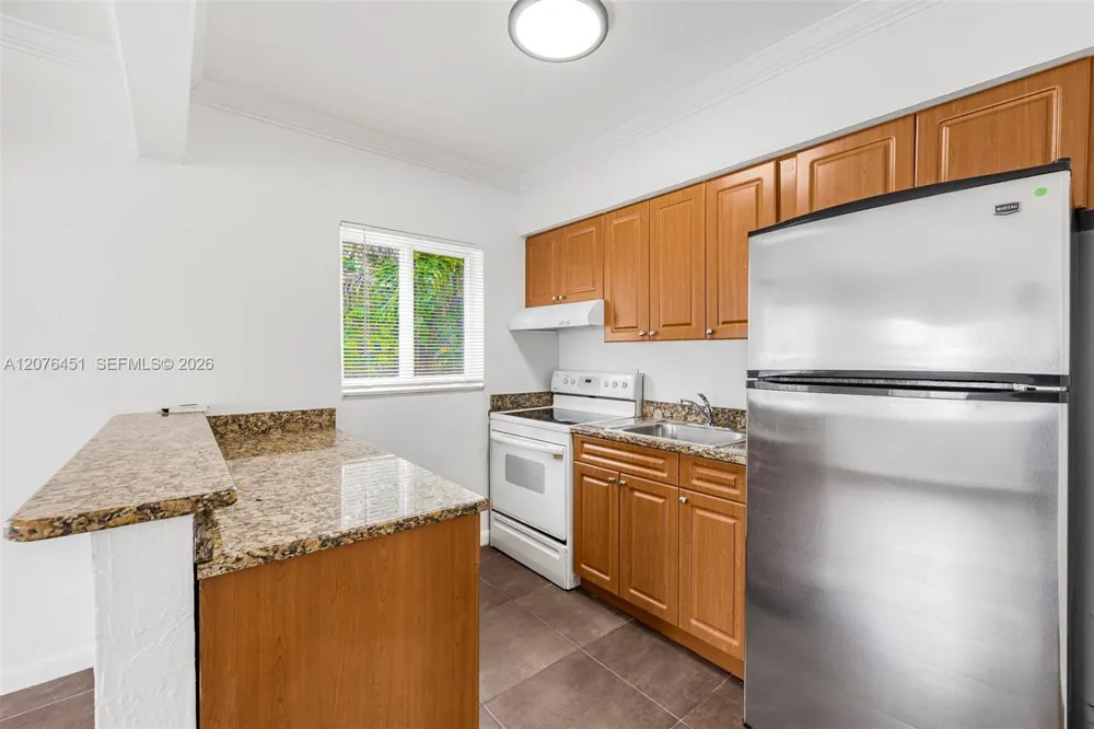 520 NE 82nd Ter #5 Miami, FL 33138