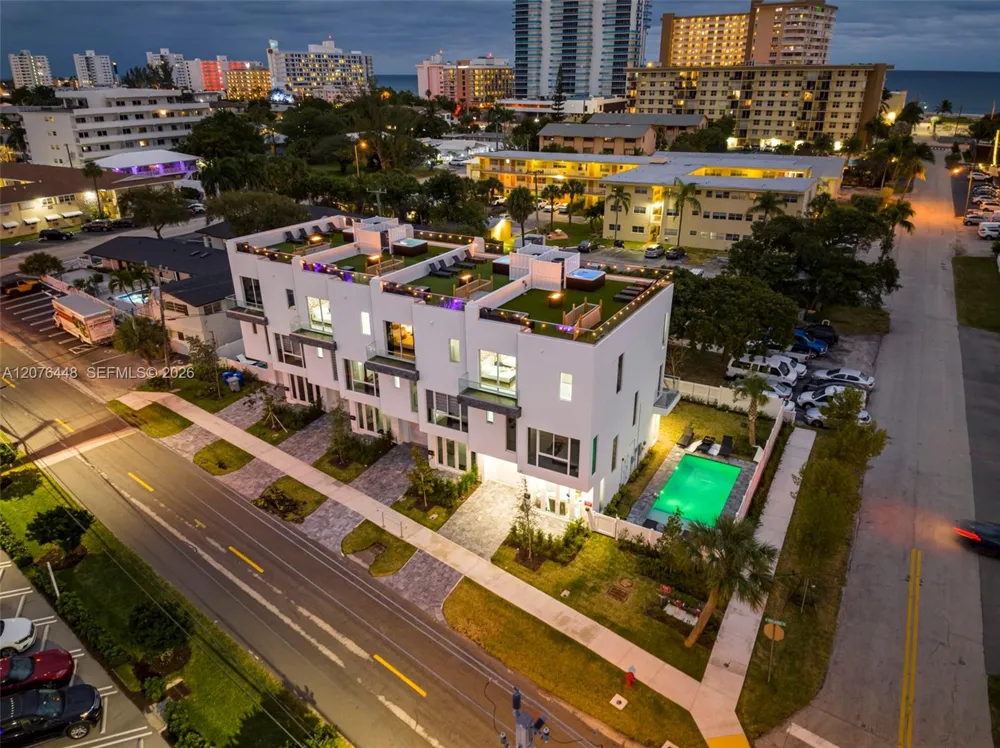 1000 Riverside Dr Pompano Beach, FL 33062