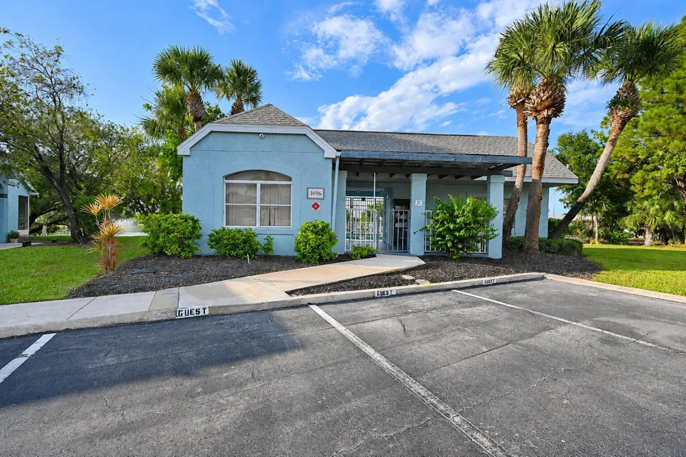 1673 SE Green Acres Circle #NN201 Port St. Lucie, FL 34952