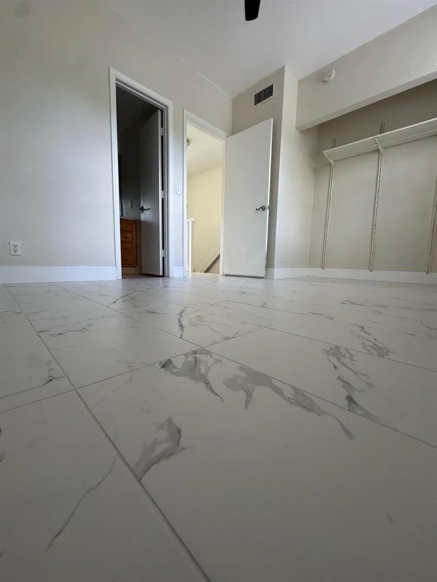 5444 JUBILEE WAY #216 Margate, FL 33063