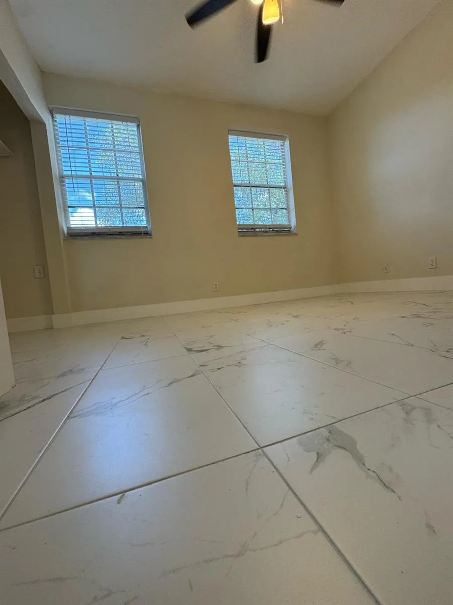 5444 JUBILEE WAY #216 Margate, FL 33063